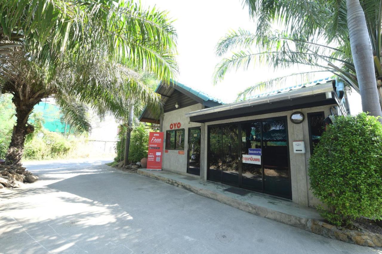 Oyo 522 Waaina Resort Rayong Exterior photo