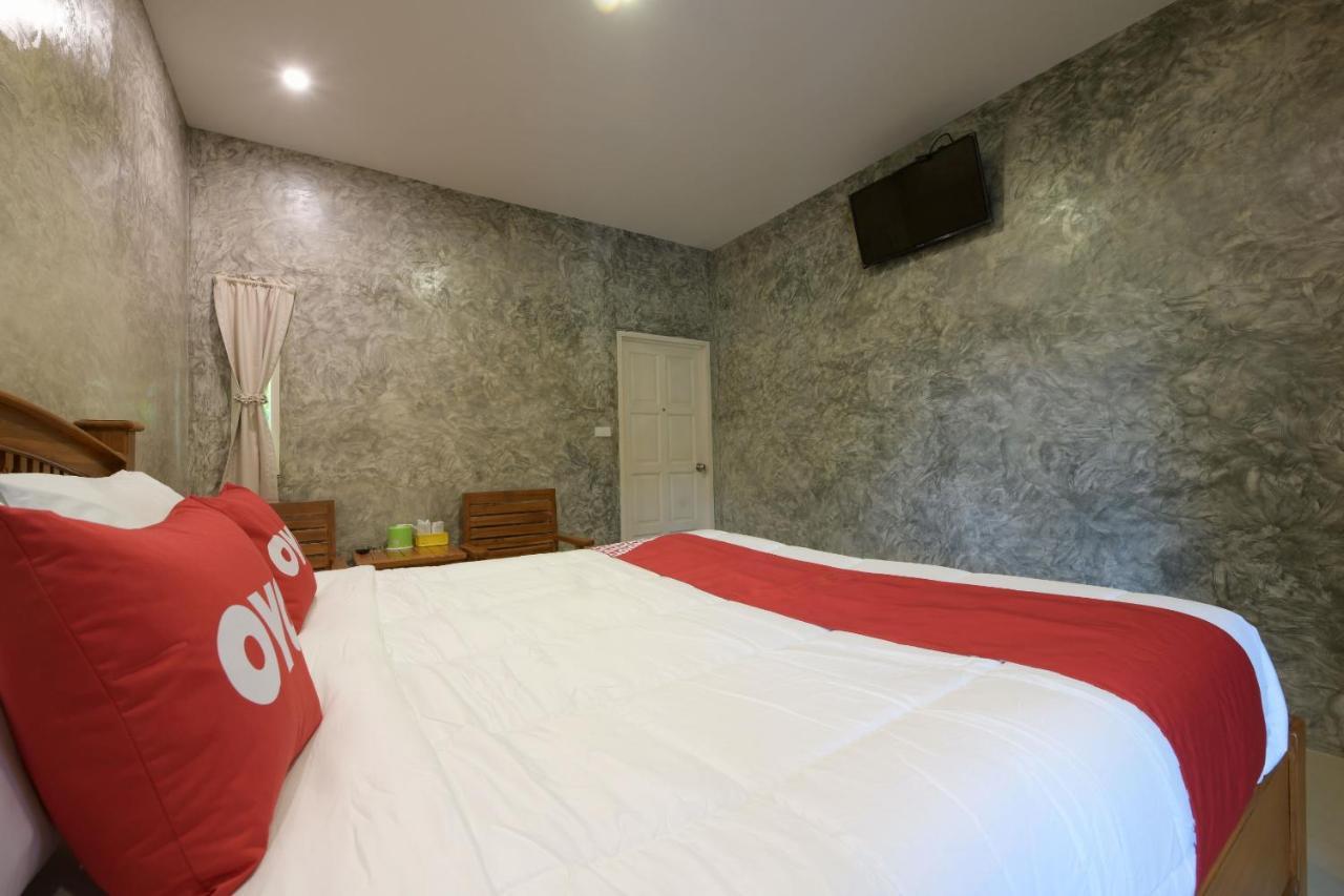 Oyo 522 Waaina Resort Rayong Exterior photo